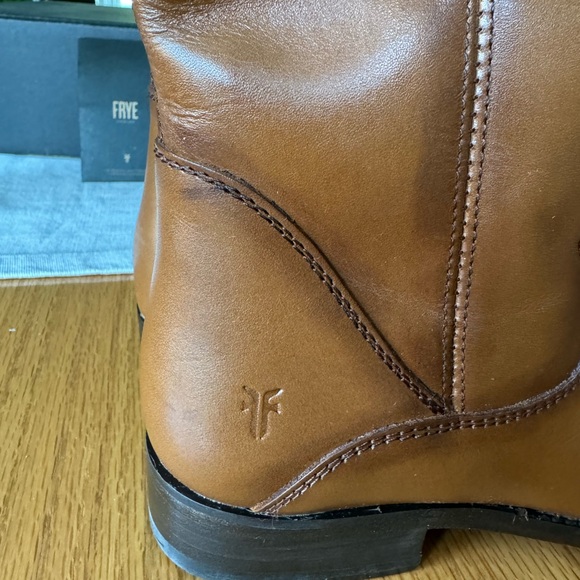 NWOT in Box Frye Women's Marissa Medallion Cognac Tall Boots Size 6 - Picture 9 of 12